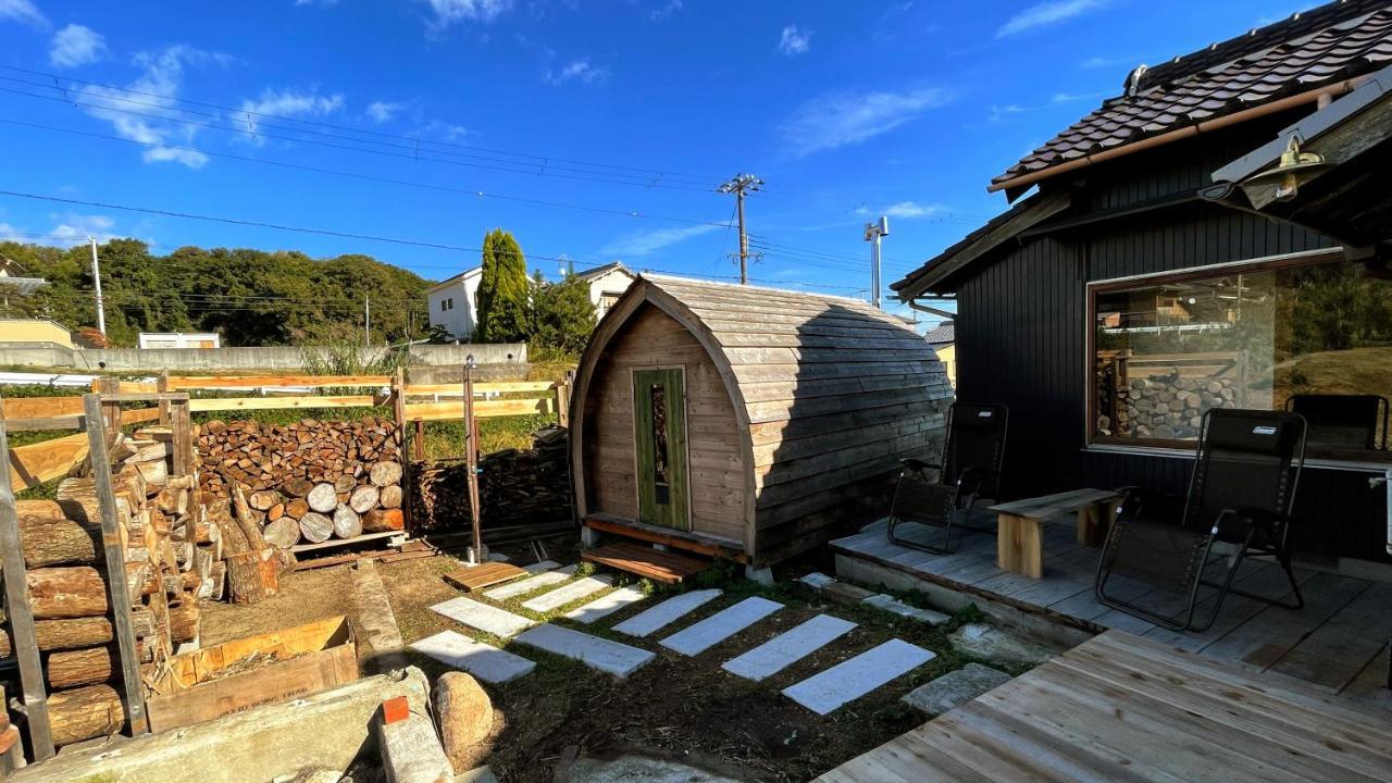 淡路島の古民家1棟貸切宿 サササウナ 薪ストーブサウナとタイハーブ蒸気浴 Exterior photo